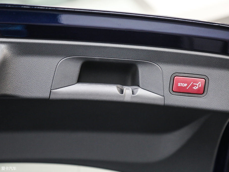 2017YGLCCoupe(M) GLC 200 4MATIC ISUV