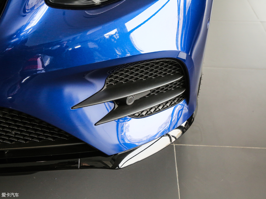 2017YGLCCoupe(M(jn)) GLC 260 4MATIC ISUV