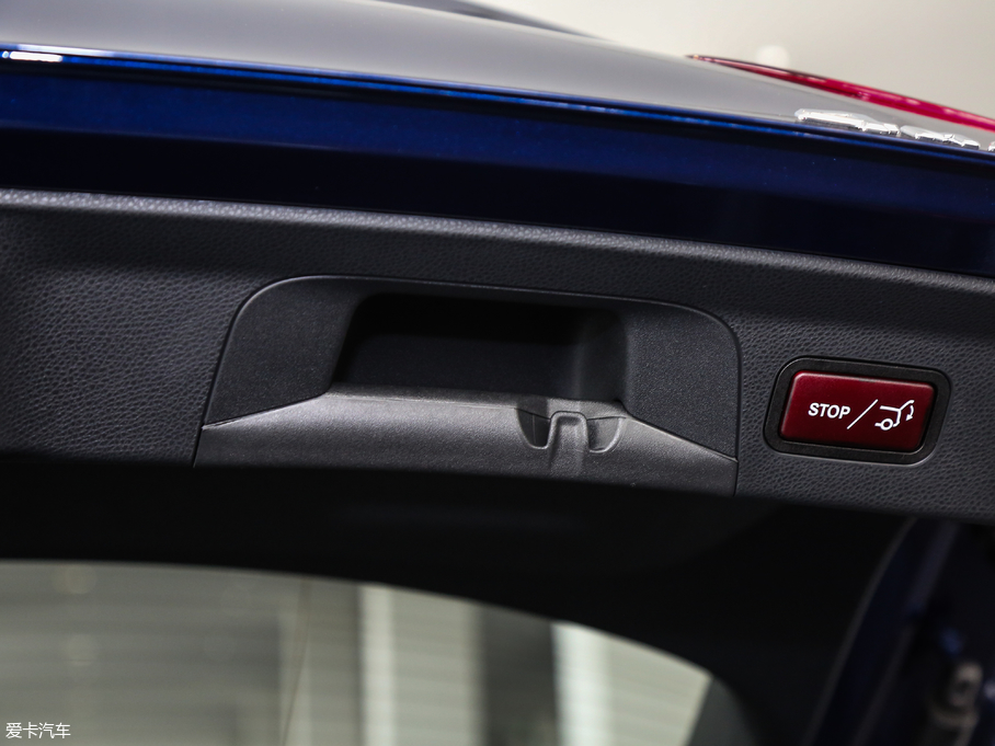 2017YGLCCoupe(M(jn)) GLC 260 4MATIC ISUV