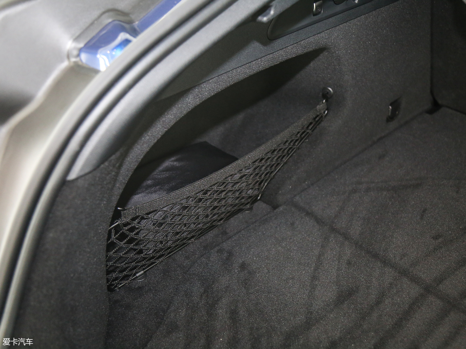 2017YGLCCoupe(M) GLC 260 4MATIC ISUV