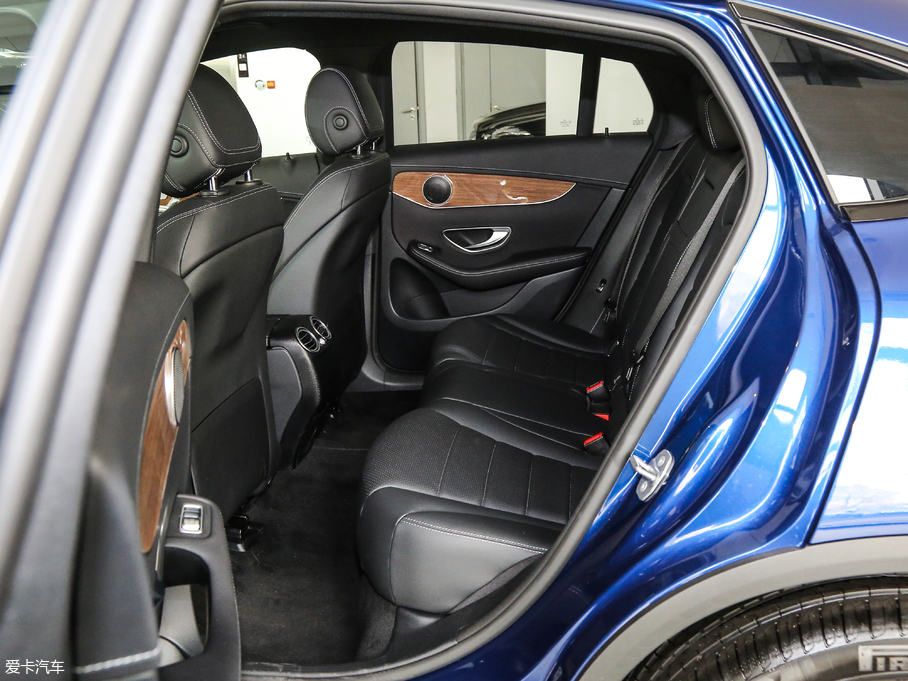 2017YGLCCoupe(M(jn)) GLC 260 4MATIC ISUV