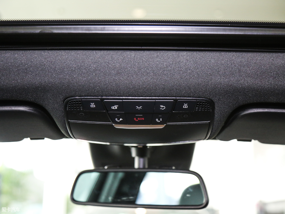 2017YGLCCoupe(M) GLC 260 4MATIC ISUV