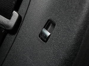 2017GLC 200 4MATIC ISUV g