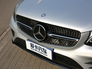 2017GLC 260 4MATIC ISUV ^