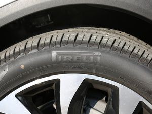 2017GLC 260 4MATIC ISUV ݆̥Ʒ