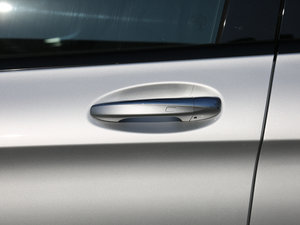 2017GLC 260 4MATIC ISUV {T