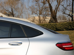 2017GLC 260 4MATIC ISUV ^