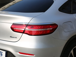 2017GLC 260 4MATIC ISUV ^