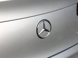 2017GLC 260 4MATIC ISUV ^