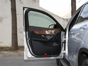 2017GLC 260 4MATIC ISUV {λ܇T