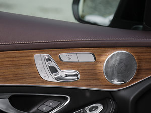 2017GLC 260 4MATIC ISUV g