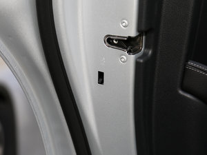 2017GLC 260 4MATIC ISUV g