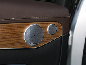 2017GLC 260 4MATIC ISUV g