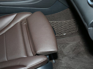 2017GLC 260 4MATIC ISUV g