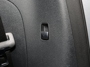 2017GLC 260 4MATIC ISUV g