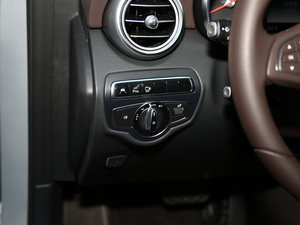 2017GLC 260 4MATIC ISUV g