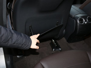 2017GLC 260 4MATIC ISUV g