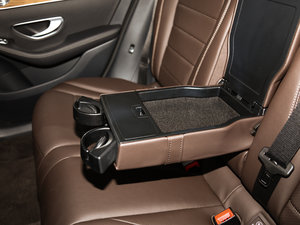 2017GLC 260 4MATIC ISUV g