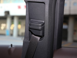 2017GLC 260 4MATIC ISUV g