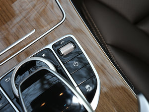 2017GLC 260 4MATIC ISUV п؅^(q)