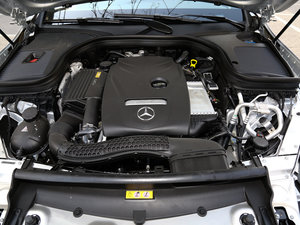 2017GLC 260 4MATIC ISUV 