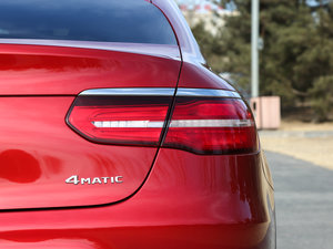 2017GLC 300 4MATIC ISUV β