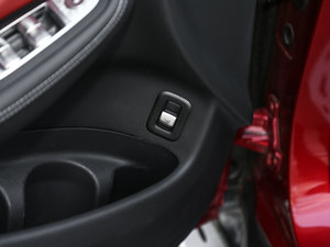 2017GLC 300 4MATIC ISUV g