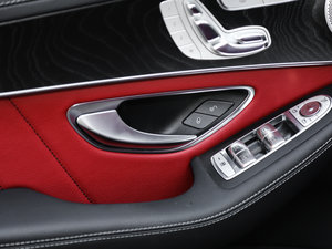 2017GLC 300 4MATIC ISUV g