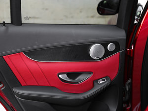 2017GLC 300 4MATIC ISUV g