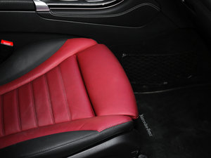 2017GLC 300 4MATIC ISUV g