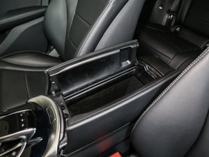 2017GLC 200 4MATIC ISUV g