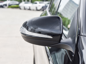 2017GLC 200 4MATIC ISUV ^