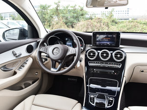 2017GLC 200 4MATIC ISUV g