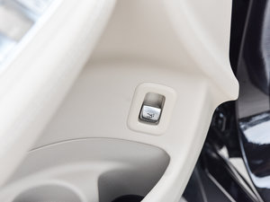 2017GLC 200 4MATIC ISUV g