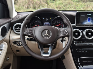 2017GLC 200 4MATIC ISUV P