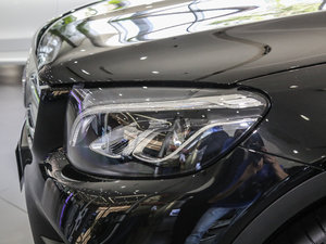 2017GLC 260 4MATIC ISUV (x)(ji)^