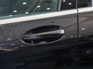 2017GLC 260 4MATIC ISUV {T