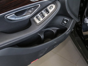 2017GLC 260 4MATIC ISUV ǰTg