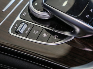 2017GLC 260 4MATIC ISUV п؅^