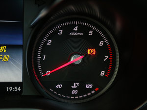 2017GLC 260 4MATIC ISUV п؅^