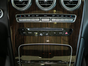 2017GLC 260 4MATIC ISUV {(dio){(dio)(ji)