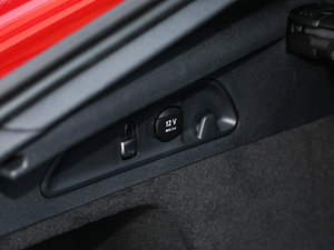 2017GLC 260 4MATIC ISUV g