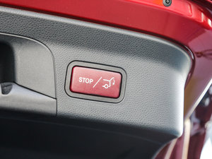 2017GLC 260 4MATIC ISUV g