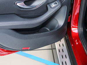 2017GLC 260 4MATIC ISUV g