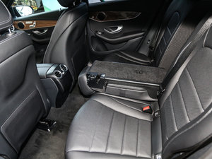 2017GLC 260 4MATIC ISUV g