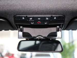 2017GLC 260 4MATIC ISUV g