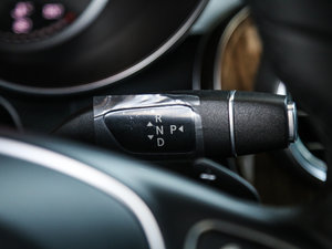 2017GLC 260 4MATIC ISUV QU