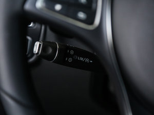 2017GLC 260 4MATIC ISUV п؅^(q)