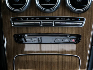 2017GLC 260 4MATIC ISUV {(dio)(ji)