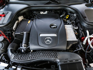 2017GLC 260 4MATIC ISUV lәC